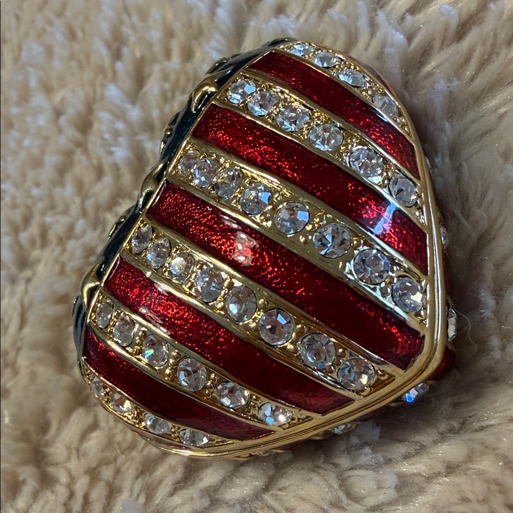 JERÉ American Flag Heart Trinket - Picture 5 of 11